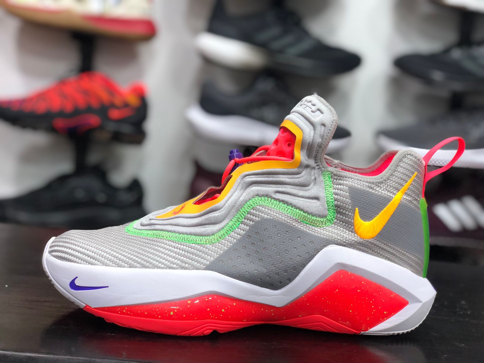 Nike LeBron Soldier 14