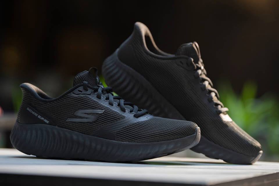 Skechers Hands Free Slip-ins GO RUN Now