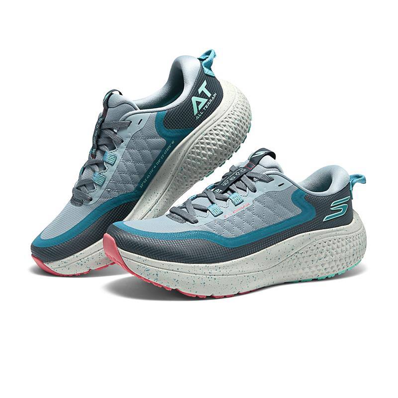 Skechers GO RUN Supersonic Max All Terrain Running