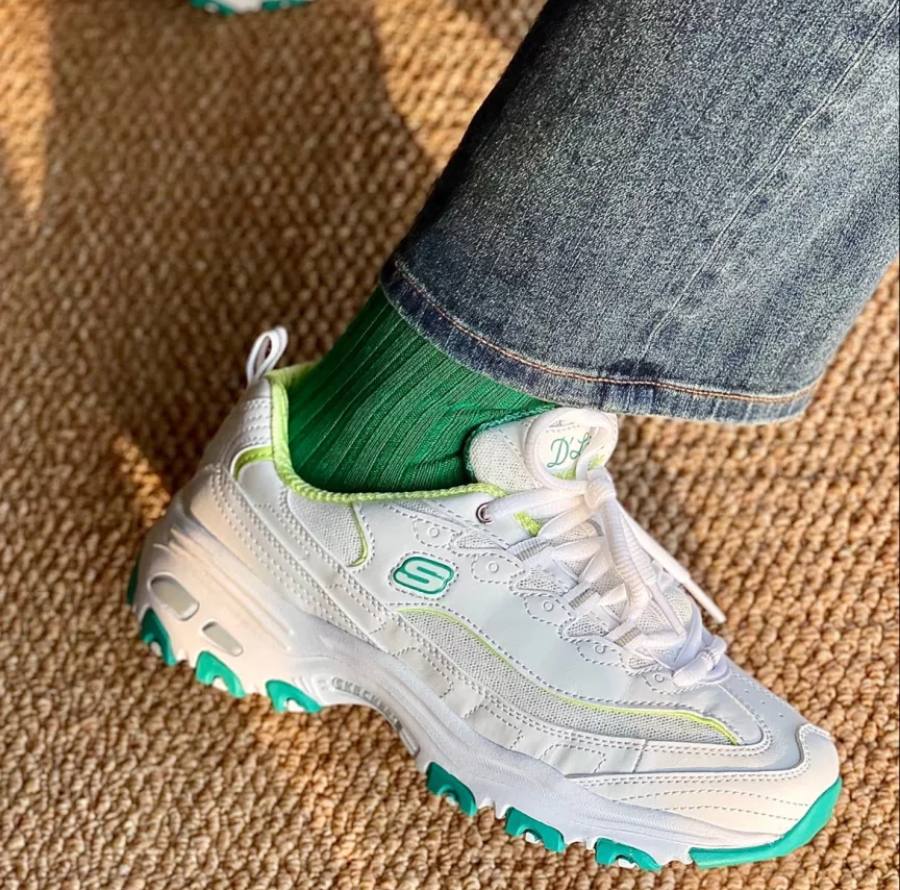 Skechers D'Lites 1.0 Low Top Running Shoes